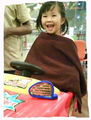 haircut-at-cheeky-monkeys-ge-mall